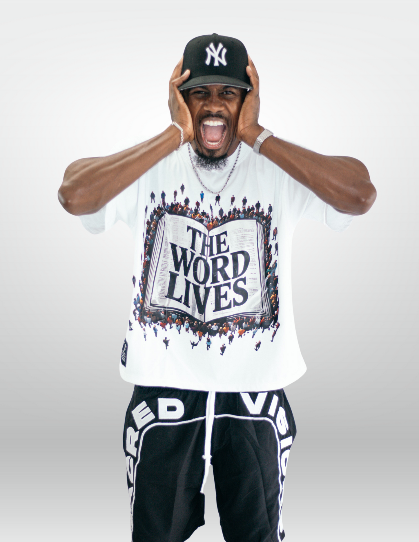 THE WORLD LIVES TEE