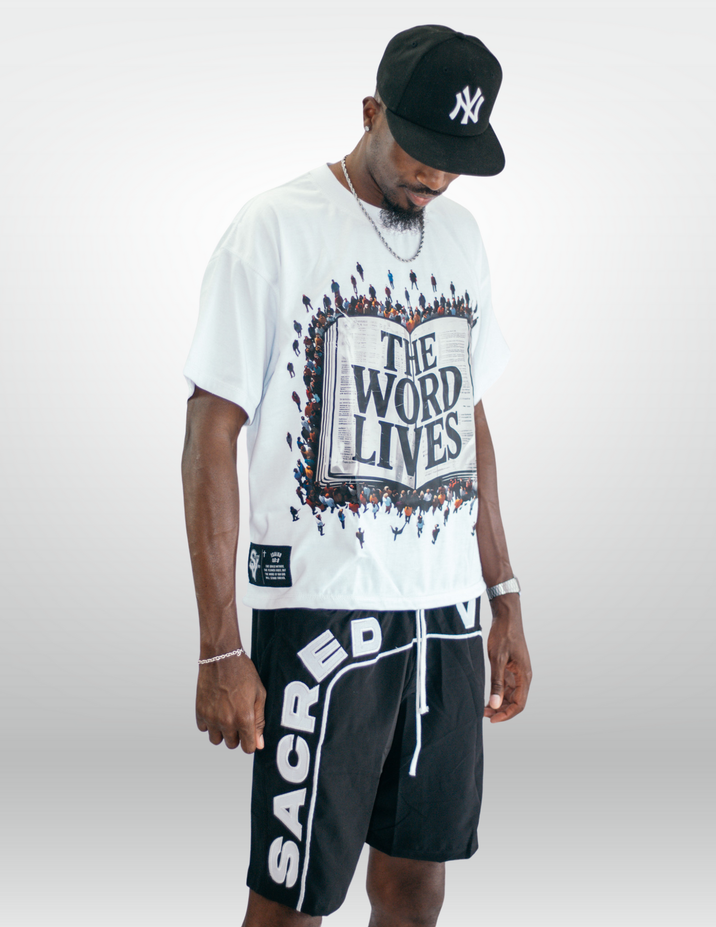 THE WORLD LIVES TEE